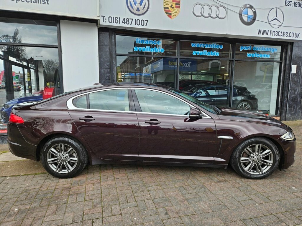 Jaguar XF 2.2L Luxury SF13VLK Red #4