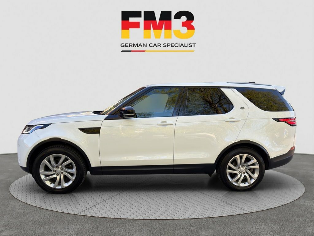 Land Rover Discovery 2L Hse HJ18SFV White #4