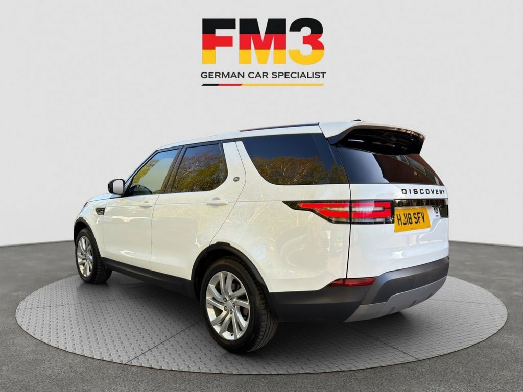 Land Rover Discovery 2L Hse HJ18SFV White #6