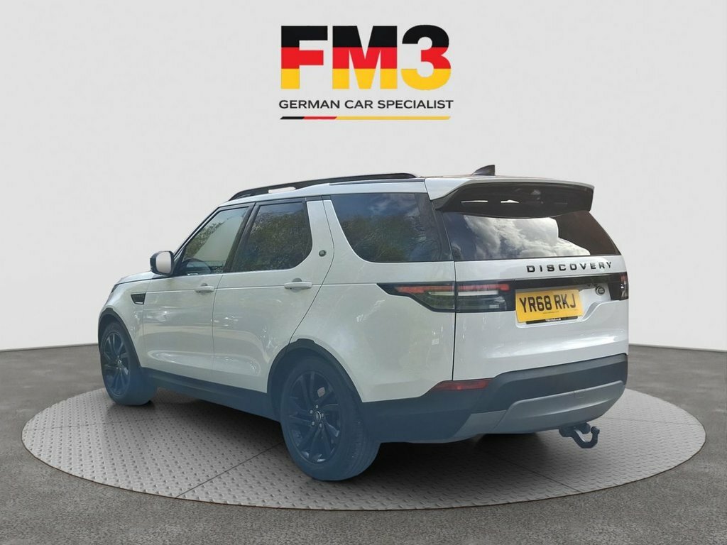 Land Rover Discovery 3L Se YR68RKJ White #6