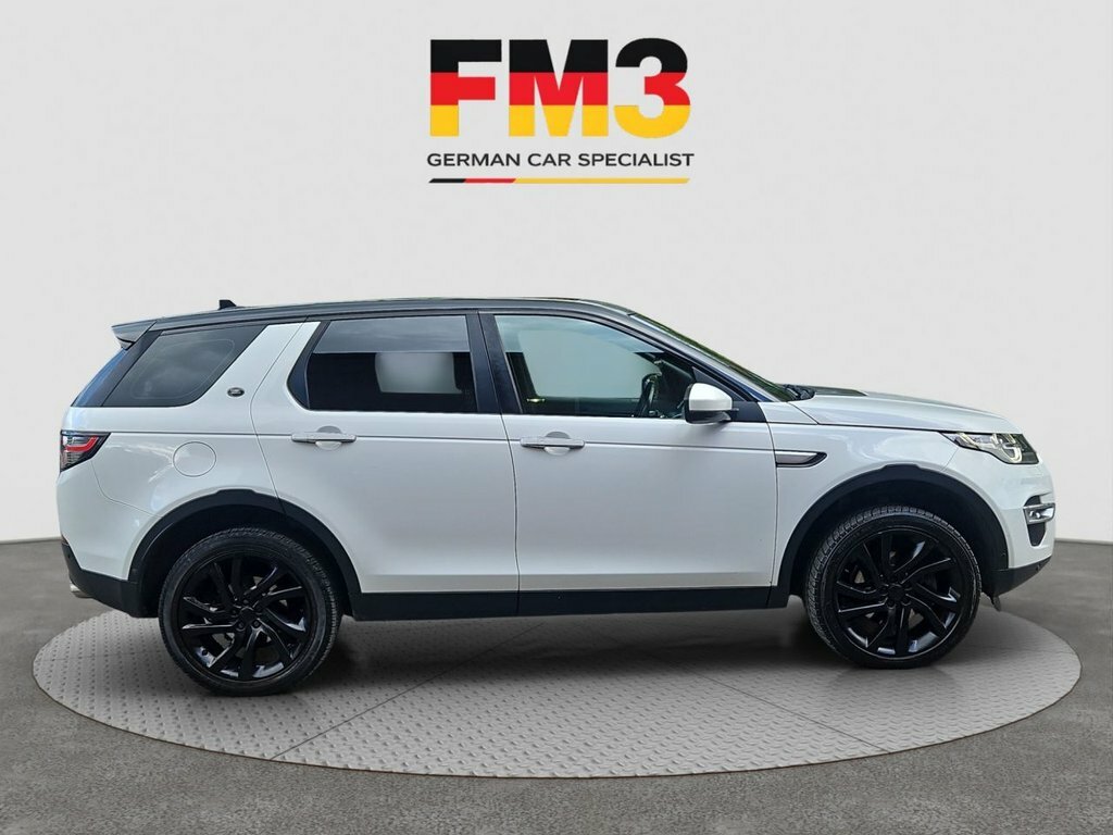 Land Rover Discovery Sport 2L Hse Luxury YY16WBZ White #5