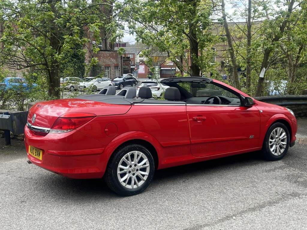 Vauxhall Astra 1.8I Sport Twin Top 177 G Km 13 Red #6