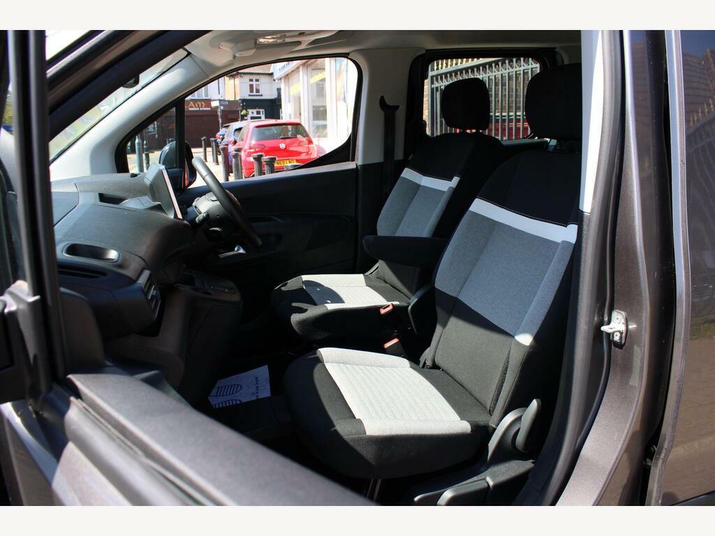 Citroen e-Berlingo 50Kwh Feel XL Grey #6