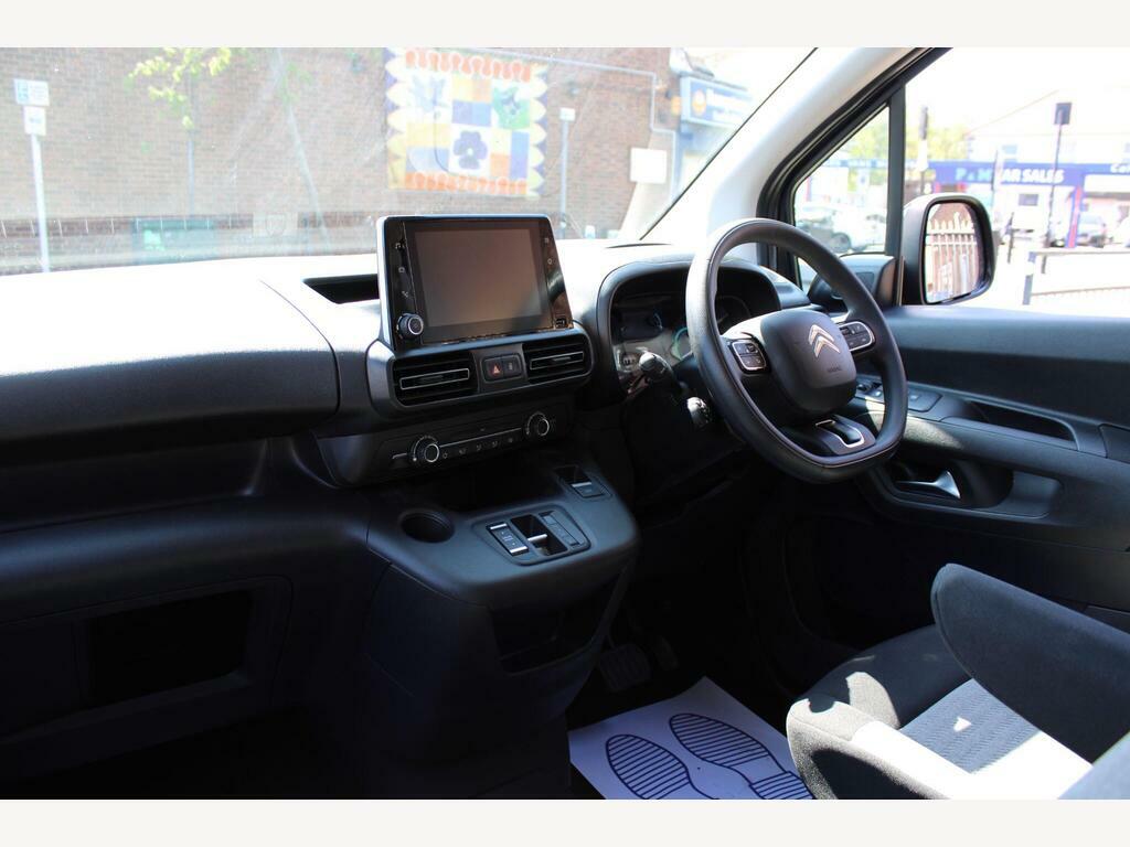 Citroen e-Berlingo 50Kwh Feel XL Grey #2