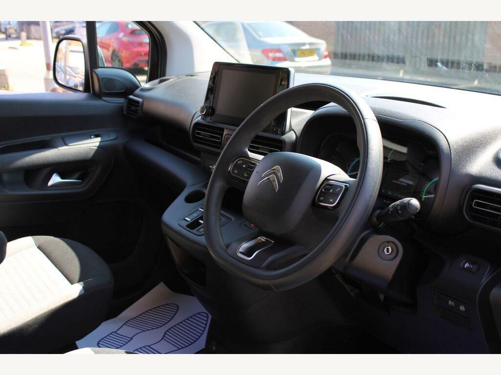 Citroen e-Berlingo 50Kwh Feel XL Grey #4