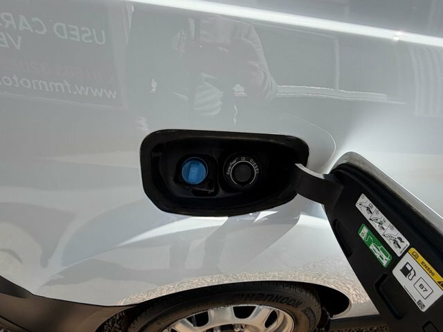 Ford Transit Connect 210 Ecoblue Panel Van MD68DWL White #2