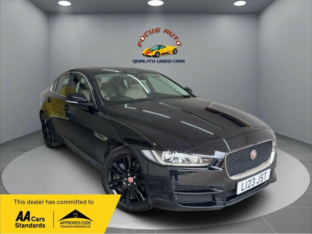 Jaguar XE 2.0D Prestige Saloon Awd Euro 6 S Black