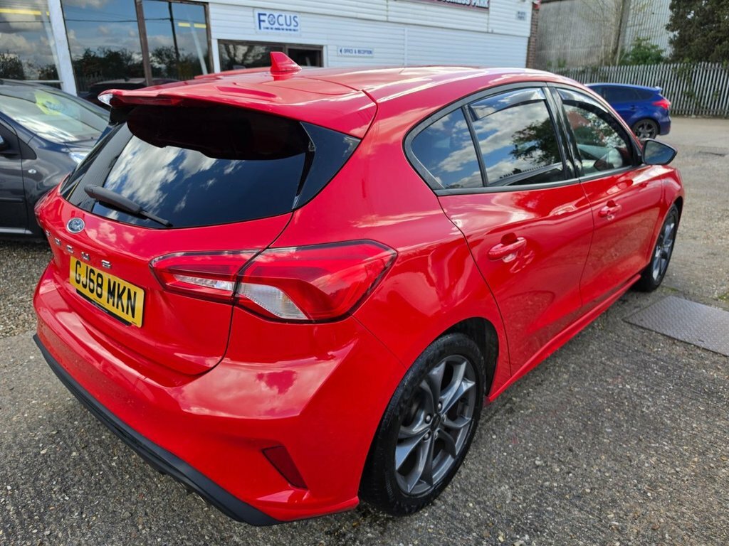 Ford Focus 1L St-line GJ68MKN Red #6