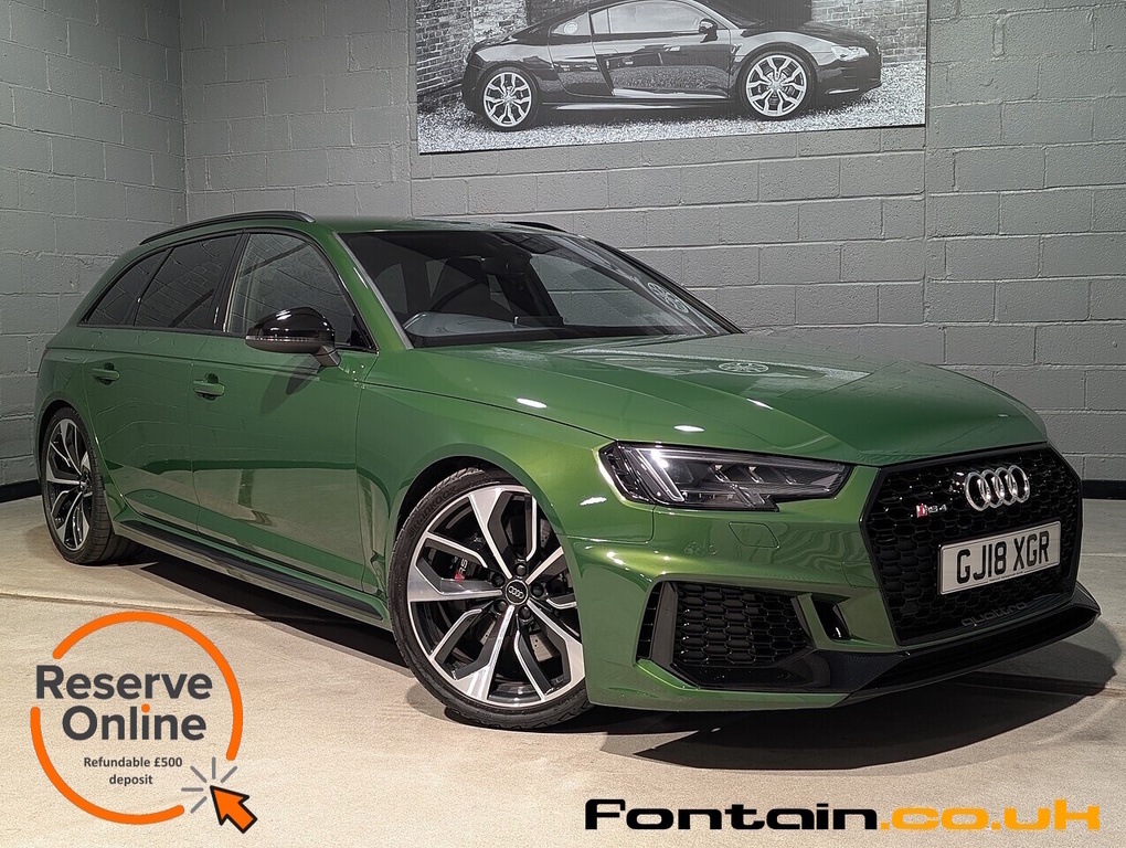 Audi RS4 Avant Tfsi V6 Green