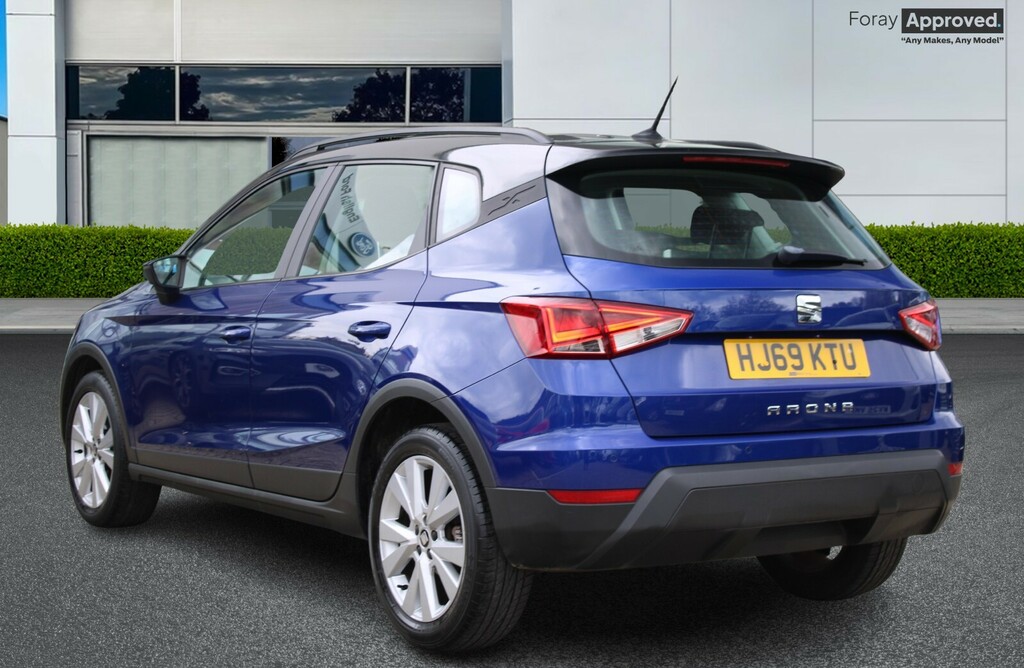 Seat Arona 1.0 Tsi 115 Se Technology Ez Dsg HJ69KTU Blue #2