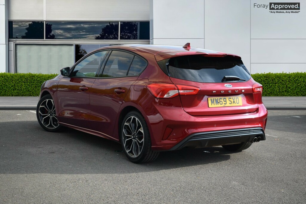 Ford Focus 1.0 Ecoboost 125 St-line X MW69SXO Red #4