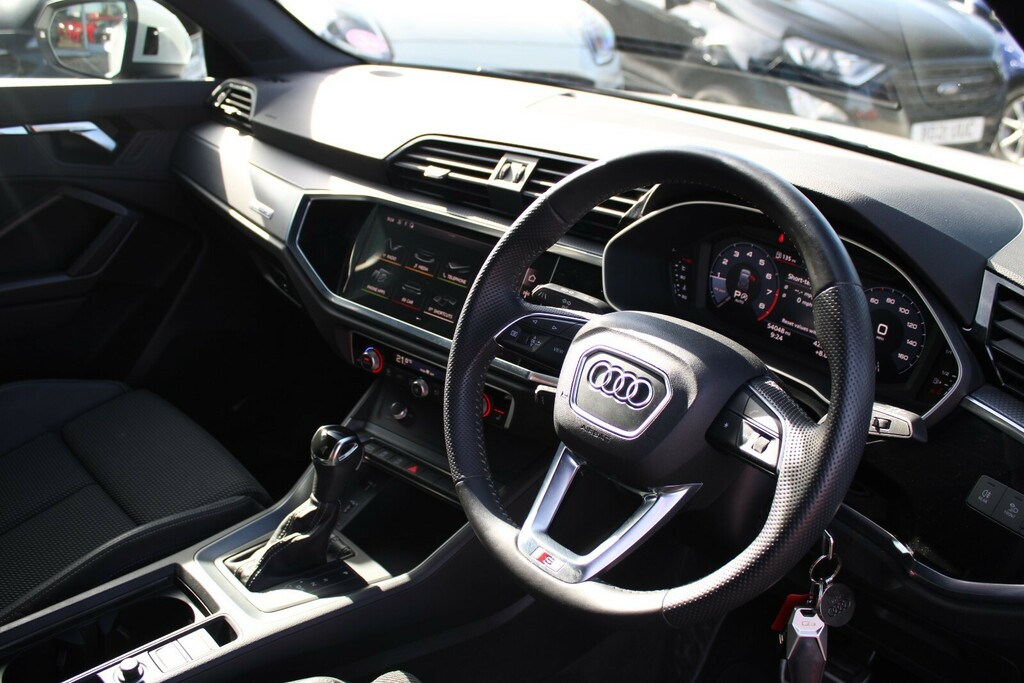 Audi Q3 40 Tfsi Quattro S Line S Tronic RL19OAB White #6