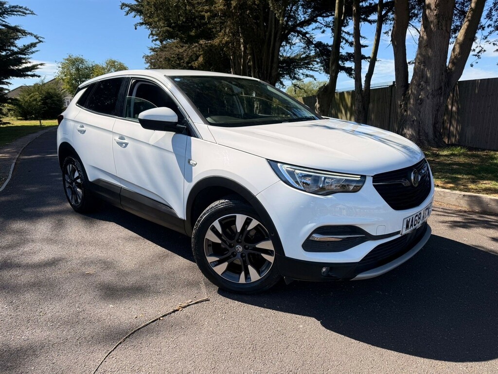 Vauxhall Grandland X 1.2 Turbo Sport Nav Euro 6 Ss White