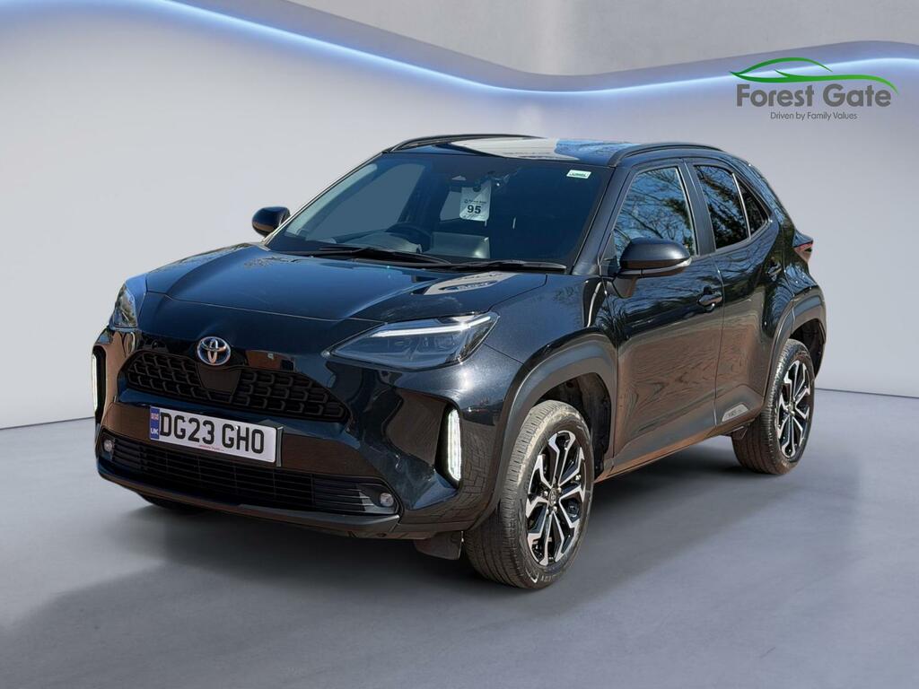 Toyota Yaris Cross 1.5 Vvt-h Design Suv Hybrid E-cvt Euro Black