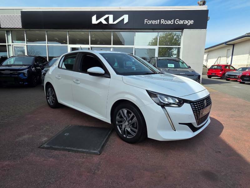 Peugeot 208 Puretech Active Premium - 2021 44212 White