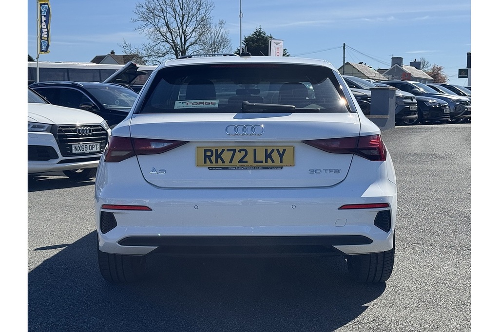 Audi A3 Tfsi Technik Hatchback 1.0 110Ps U1 RK72LKY White #6