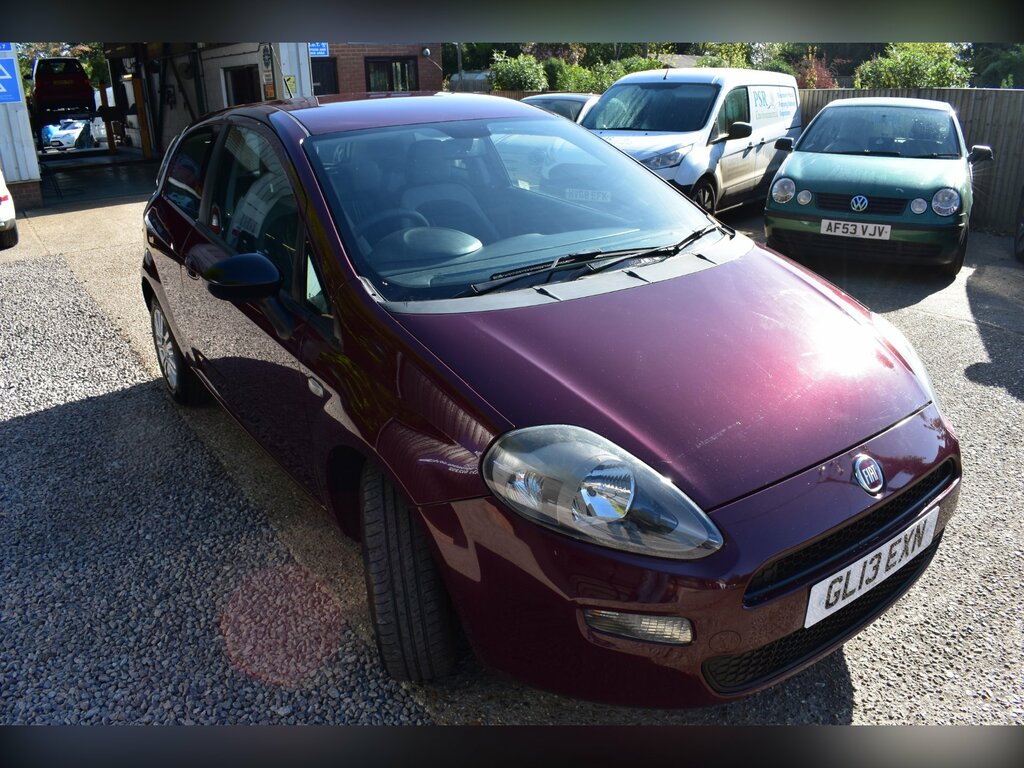 Fiat Punto 1.4 Easy Hatchback Euro 5 Ss GL13EXN Red #3