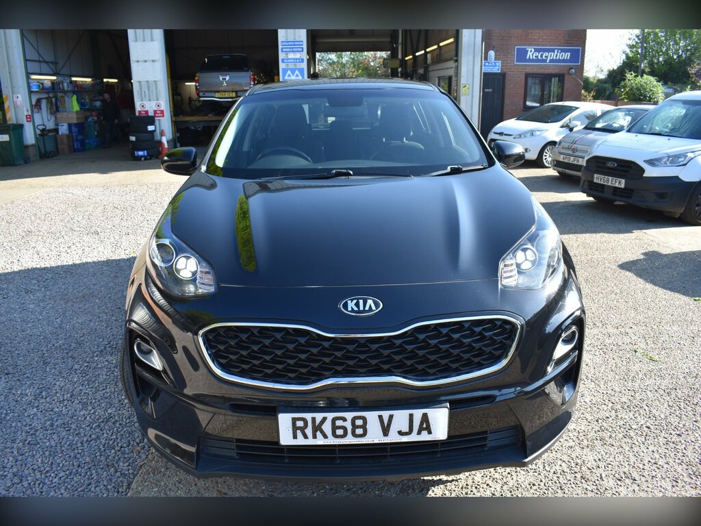 Kia Sportage 1.6 Gdi 1 Suv Euro 6 Ss 130 RK68VJA Black #4