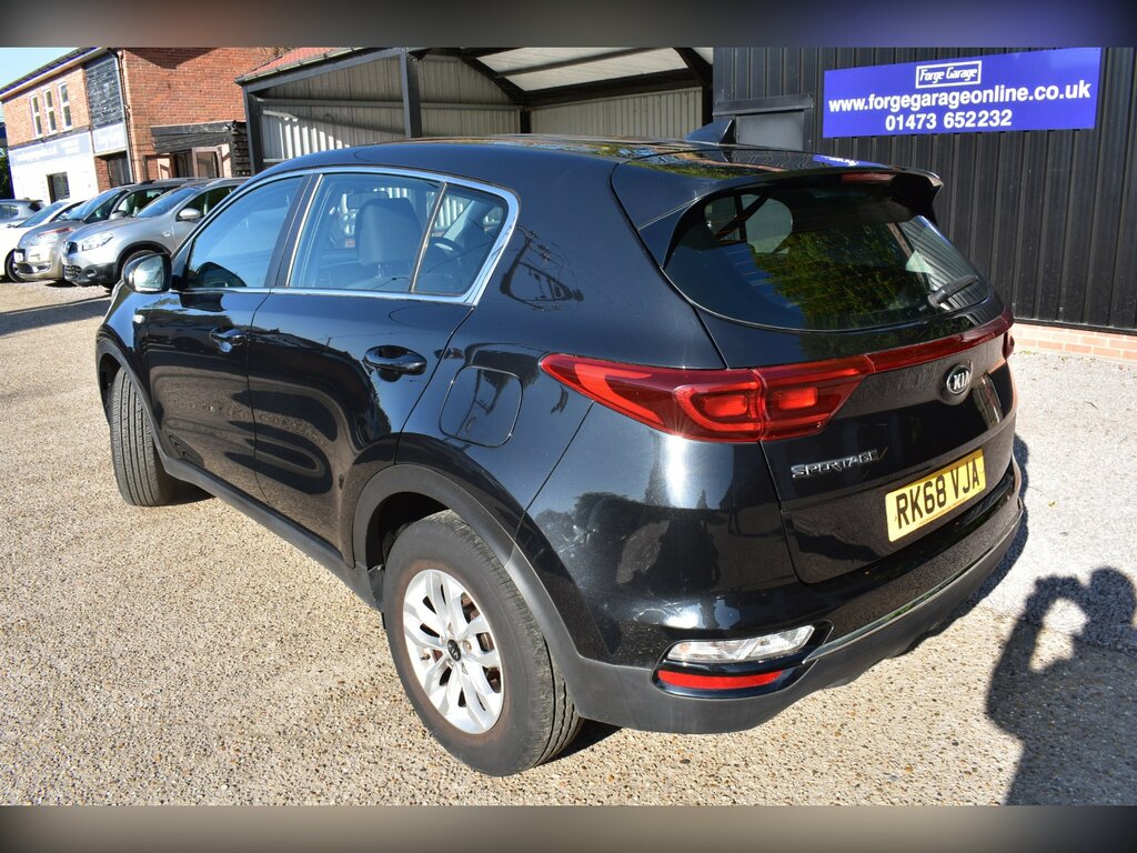 Kia Sportage 1.6 Gdi 1 Suv Euro 6 Ss 130 RK68VJA Black #6