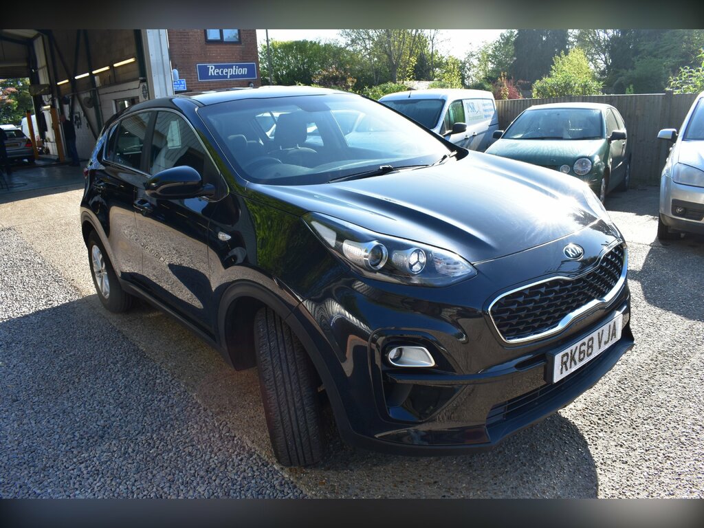 Kia Sportage 1.6 Gdi 1 Suv Euro 6 Ss 130 RK68VJA Black #3