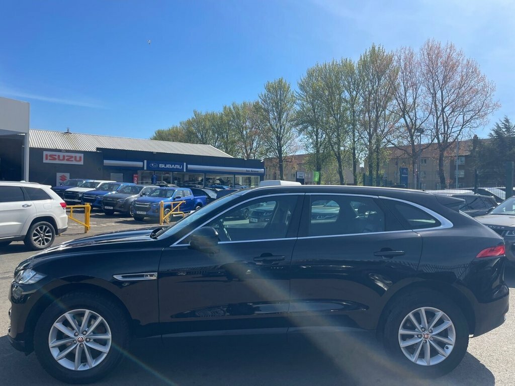 Jaguar F-Pace 2L Prestige LB68BKX Black #5