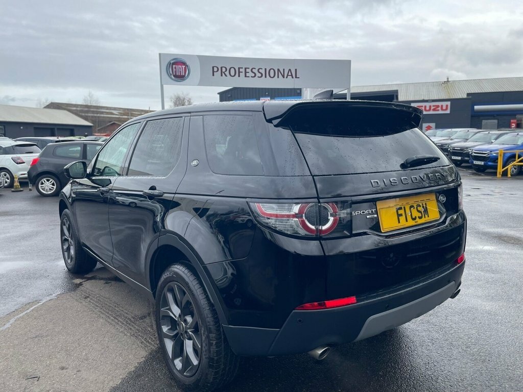Land Rover Discovery Sport 2L Landmark AP19TZT Black #6
