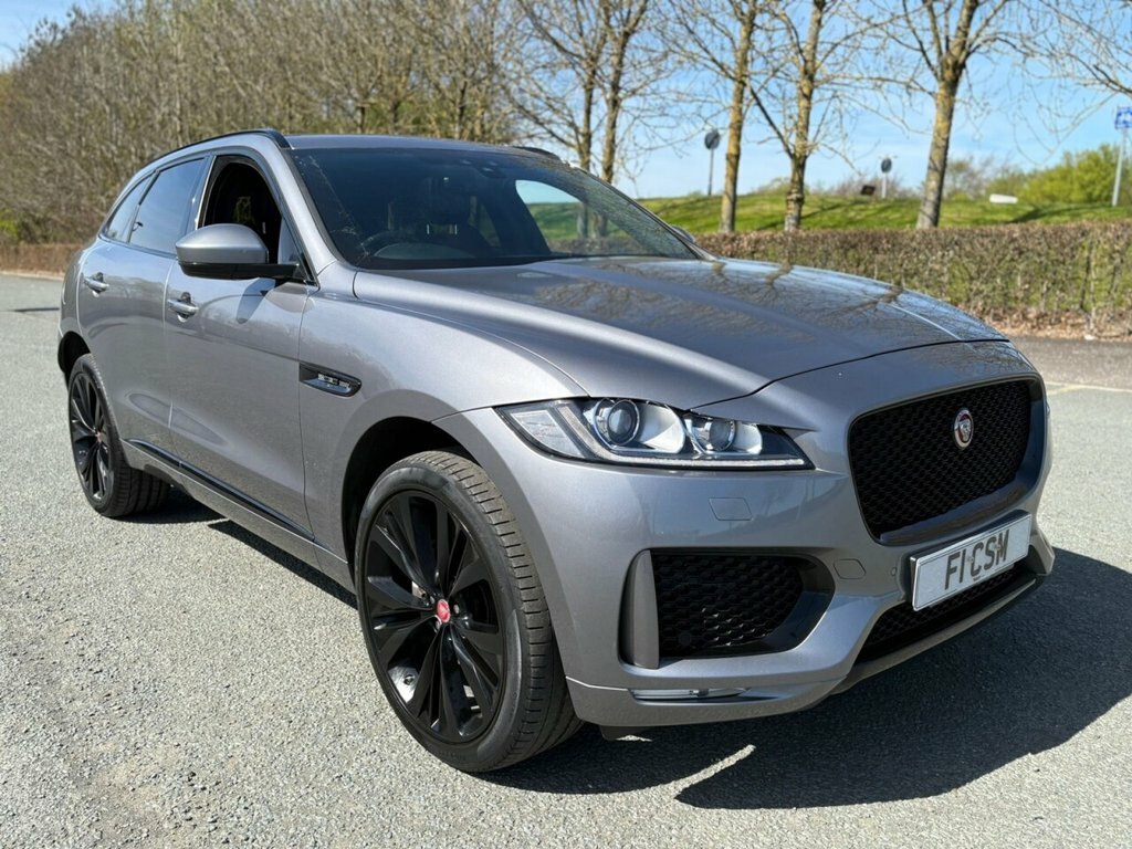 Jaguar F-Pace 2L Chequered Flag OV70YON Grey #3