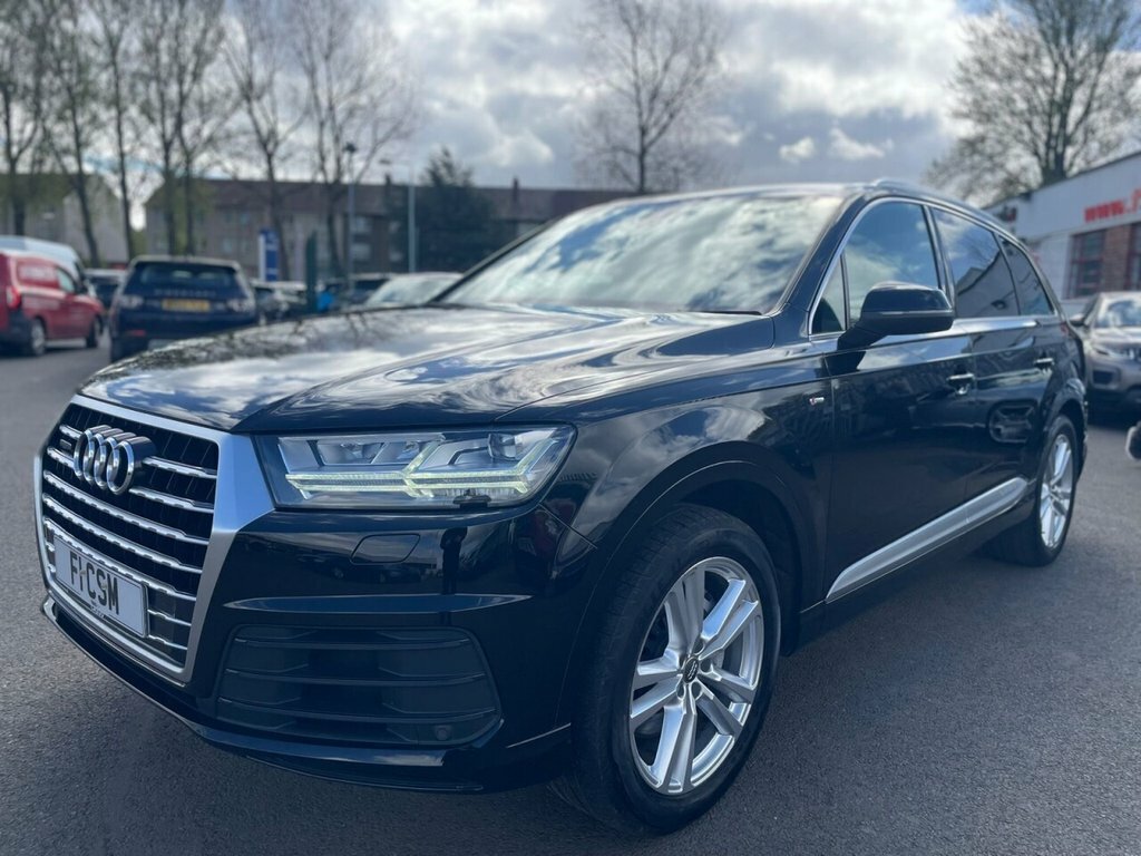 Audi Q7 3L S Line DE69OKK Black #3