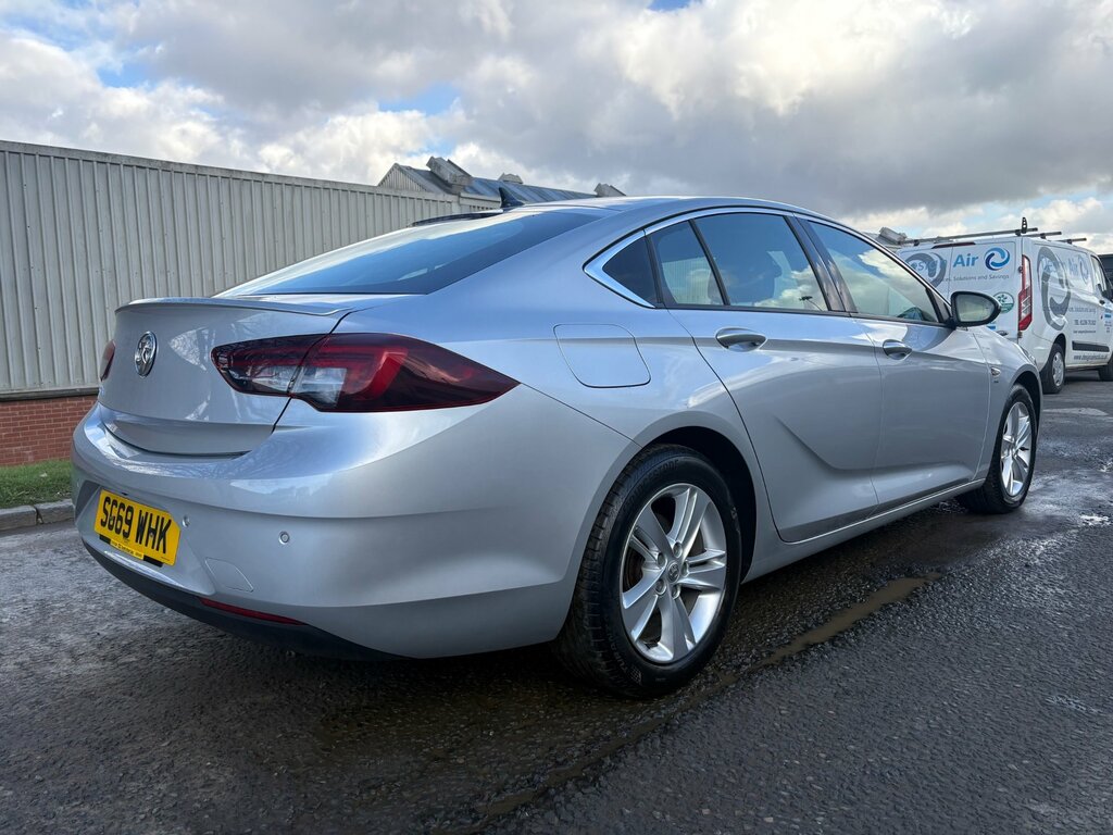 Vauxhall Insignia 1.5I Turbo Gpf Sri Nav Grand Sport Manu Silver #3