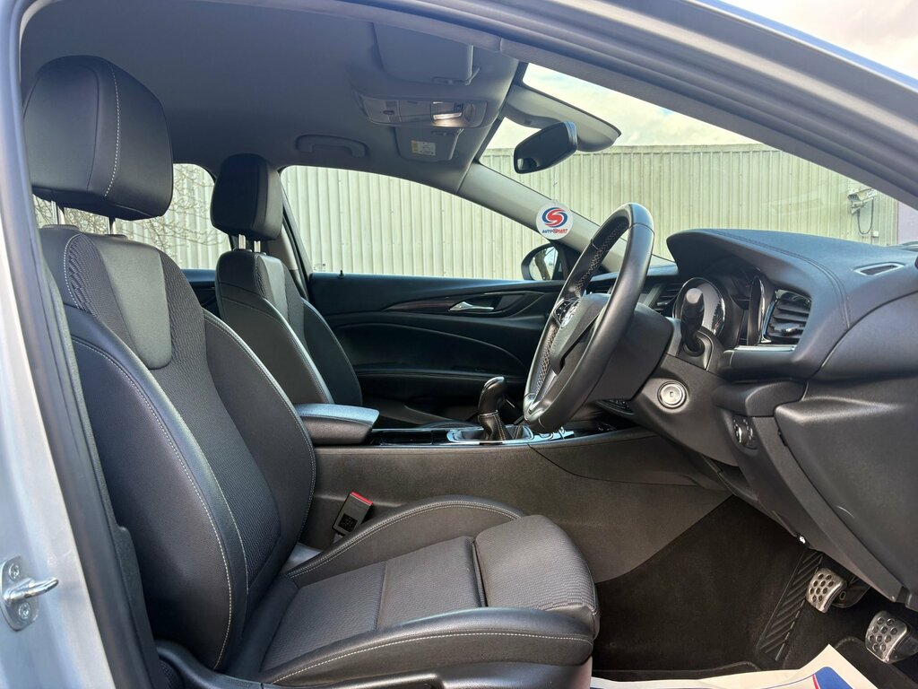 Vauxhall Insignia 1.5I Turbo Gpf Sri Nav Grand Sport Manu Silver #4