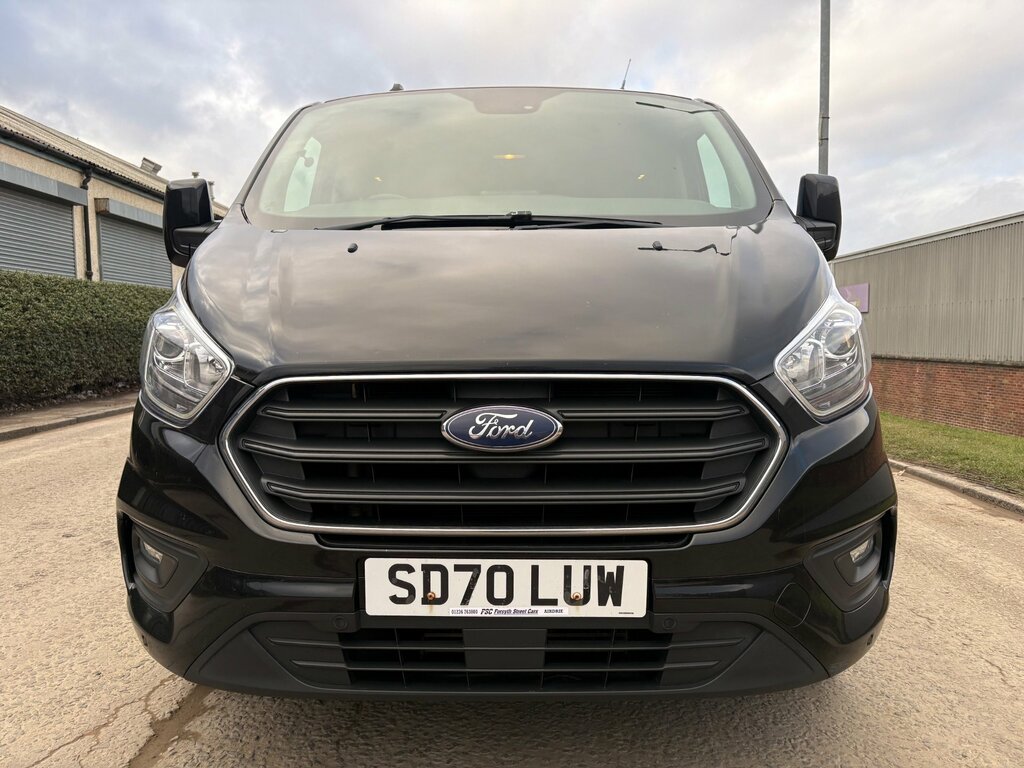 Ford Transit Custom 2.0 300 Ecoblue Limited Crew Van Double Cab Di SD70LUW Black #2