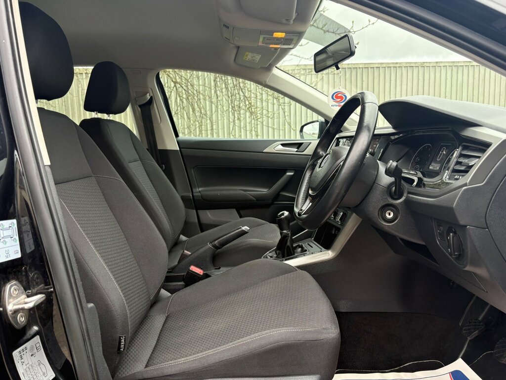 Volkswagen Polo 1.0 Evo Se Hatchback Euro 6 Ss ML19JRV Black #4