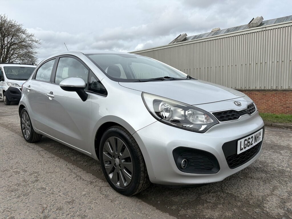 Kia RIO 1.25 2 Hatchback Euro 5 84 Bhp Silver