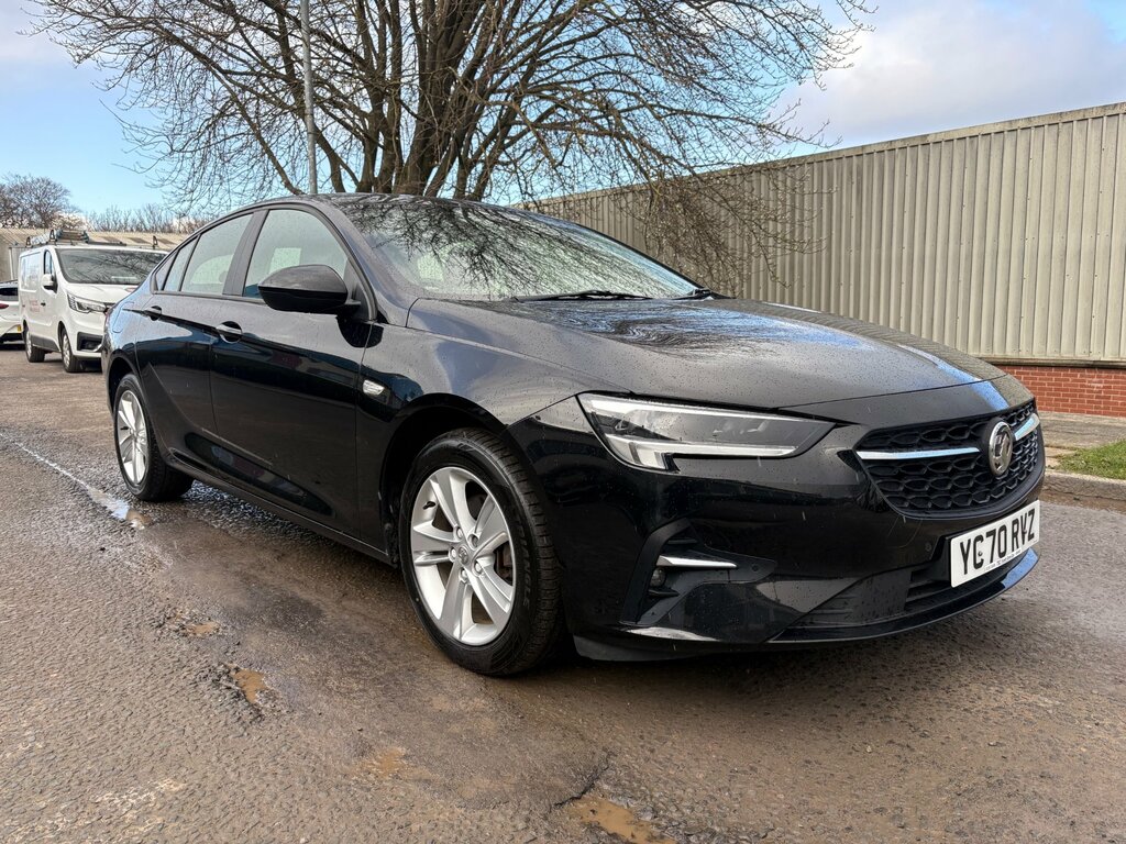 Vauxhall Insignia 1.5 Turbo D Se Nav Grand Sport E Black