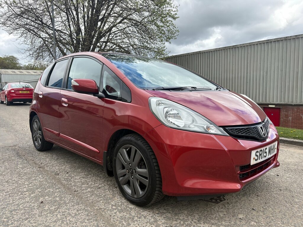 Honda Jazz 1.4 I-vtec Es Plus Hatchback Eur Red