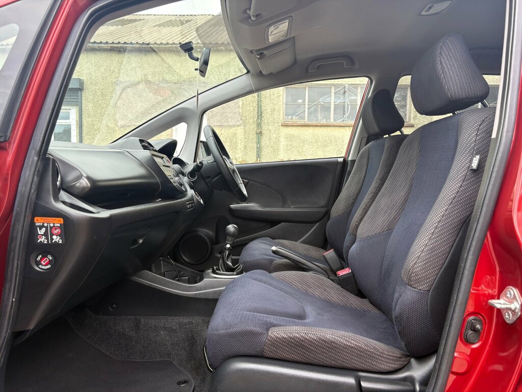 Honda Jazz 1.4 I-vtec Es Plus Hatchback Eur SR15MHK Red #6