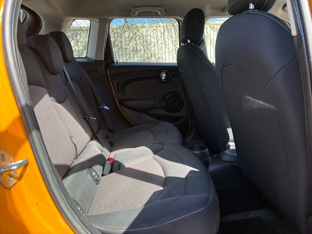 Mini Hatch 1.2 One Hatchback Euro 6 Ss WD16OCB Orange #5
