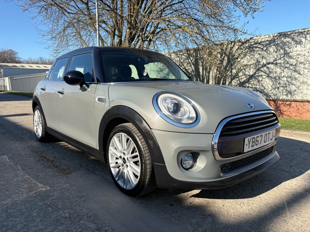 Mini Hatch 1.5 Cooper Hatchback Euro 6 Ss Grey