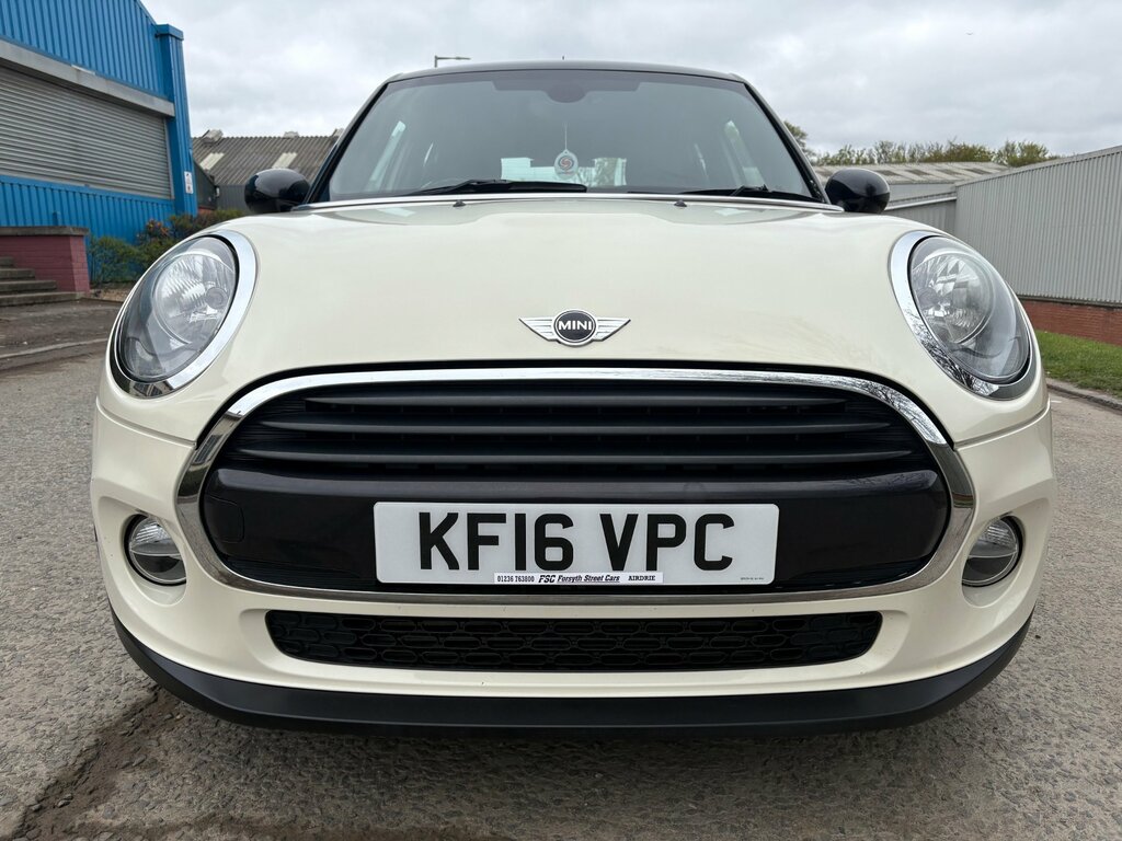 Mini Hatch 1.5 Cooper Hatchback Euro 6 Ss KF16VPC White #2