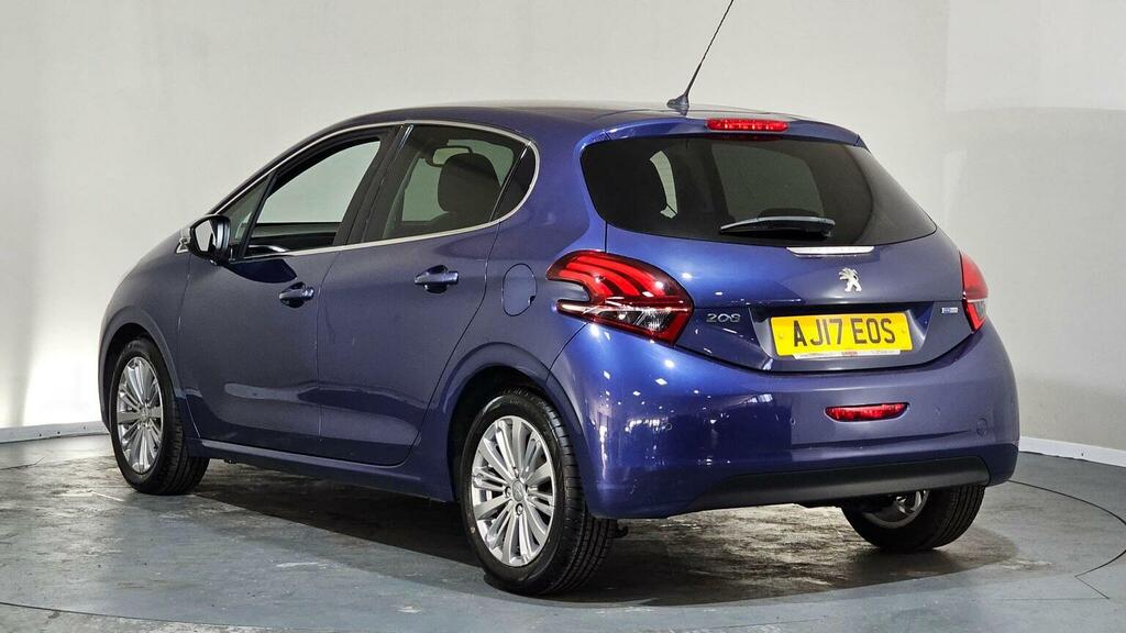 Peugeot 208 Hatchback 1.2 Puretech Allure Euro 6 201717 AJ17EOS Blue #4