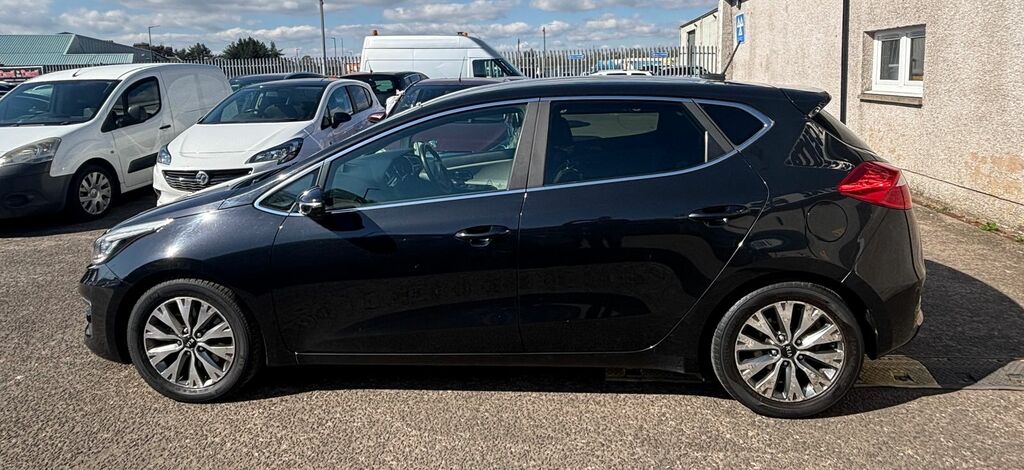 Kia Ceed 1.6 Crdi 3 Hatchback Euro 6 Ss RJ16HMD Black #3