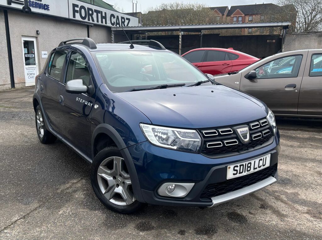 Dacia Sandero Stepway 0.9 Tce Laureate Hatchback Euro Blue