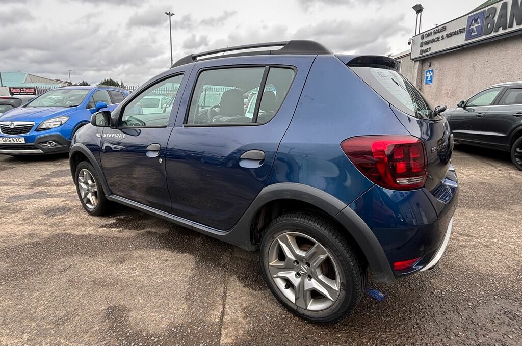 Dacia Sandero Stepway 0.9 Tce Laureate Hatchback Euro SD18LCU Blue #5