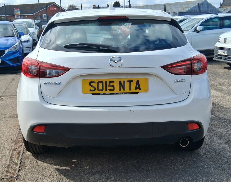 Mazda 3 1.5 Skyactiv-g Se Hatchback Euro White #6