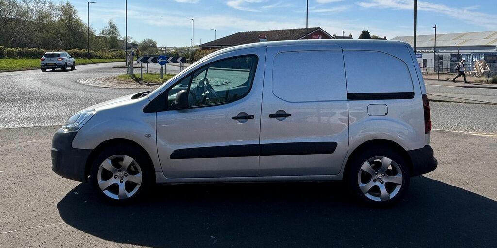 Peugeot Partner 1.6 Bluehdi 855 Se Panel Van L1 MM17MVP Silver #2