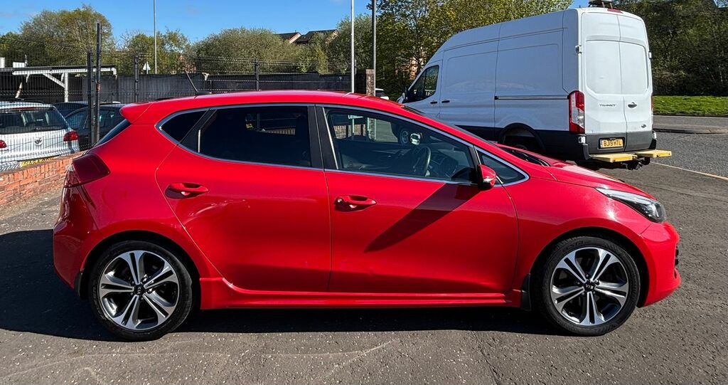 Kia Ceed 1.6 Crdi Gt-line Hatchback Euro RE16PMV Red #2