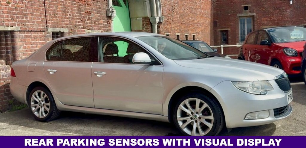 Skoda Superb Hatchback FY62VGM Grey #3