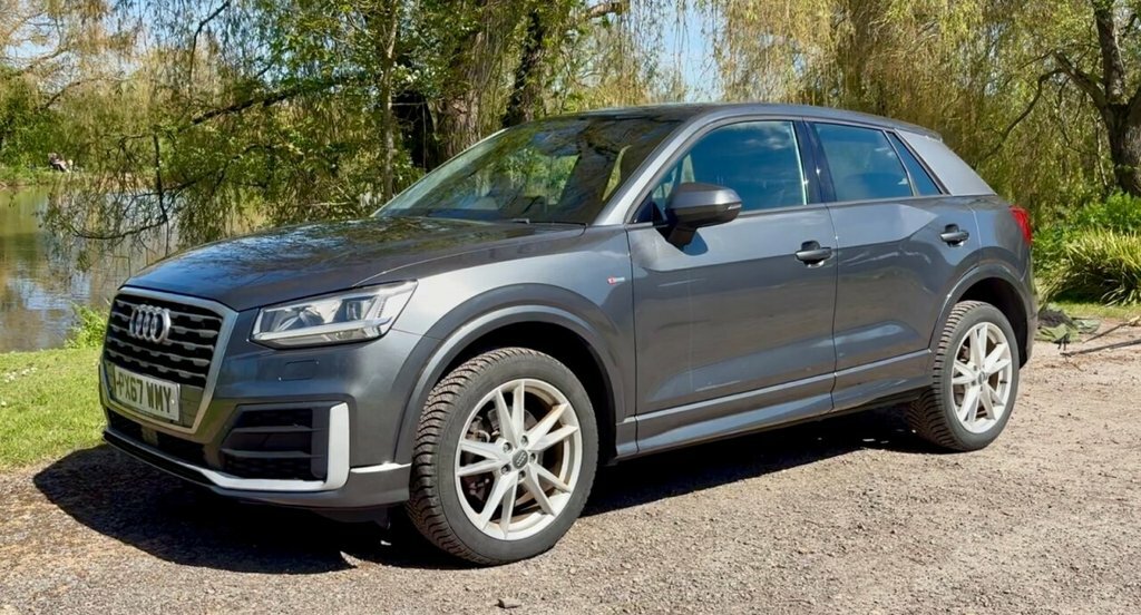 Audi Q2 Suv PX67WMY Grey #5