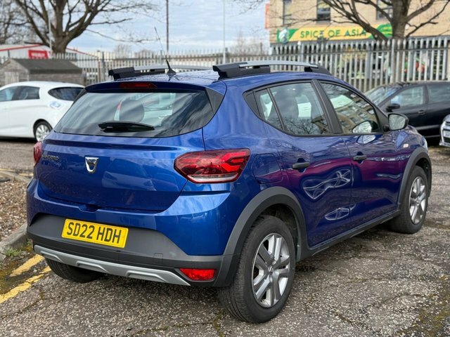 Dacia Sandero Stepway 1.0 Tce Essential Hatchback Euro SD22HDH Blue #4