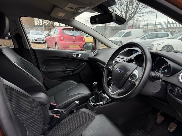 Ford Fiesta 1.0T Ecoboost Titanium X Hatchback Manu PJ15XEF Yellow #5